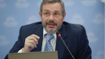 Milei echó al titular de la Anses luego de que anunciara un proyecto para cambiar la edad jubilatoria