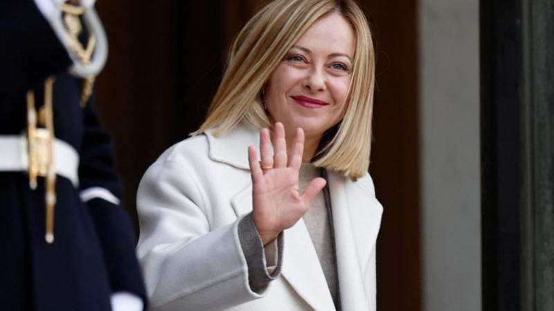 Para la ministra Meloni, está alerta y receptivo