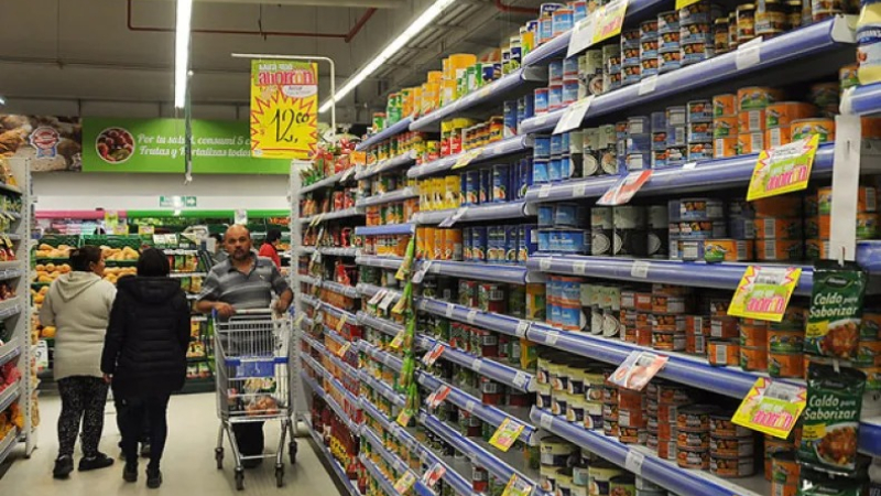 Supermercados: las ventas cayeron 18,7% en 2024