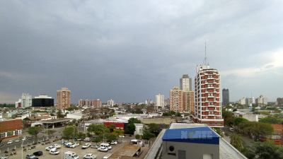 Leves lluvias acentúan el buen tiempo en la ciudad de Resistencia