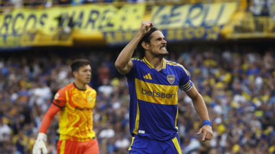Boca goleó a Defensa y Justicia y es líder de la zona A