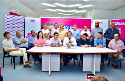 Zdero sumó al intendente de La Verde, Federico Peón, a "Chaco Puede+LLA"