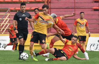 Sarmiento mantiene su andar perfecto para sumarse al lote de punteros