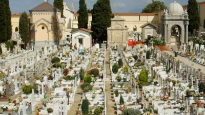 Increíble: sepulturero siciliano sacaba cadáveres y revendía las tumbas