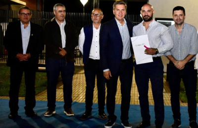 Zdero inauguró un complejo habitacional en Sáenz Peña