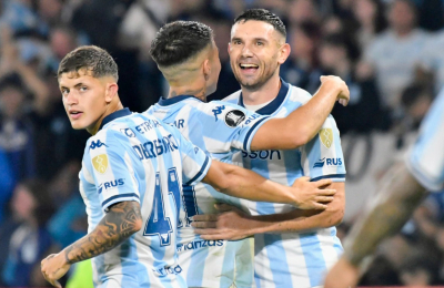 Racing goleó y clasificó; Vélez también llegó a octavos de final