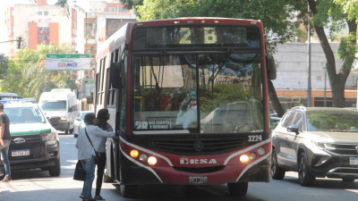 Malestar en Resistencia con el servicio del transporte público