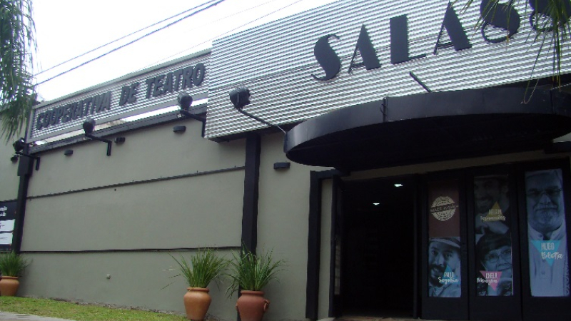 "Gracias al instituto nacional pudimos mantener y reconstruir nuestro teatro"
