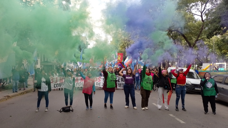 Ni Una Menos: marcha en Resistencia con duras consignas y preocupación por el accionar policial