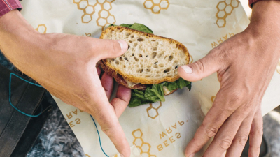 ¿Qué son las "envolturas de abeja" (bee wraps)?