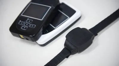 ¿Cómo funcionan las tobilleras electrónicas como la que usará Cristina Kirchner?