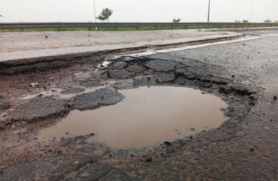 En la ruta 16 los baches gozan de buena salud