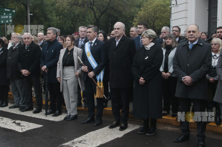 dia de la bandera mastil 3.jpg