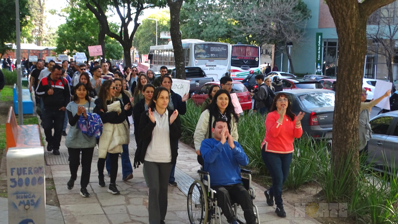 Resistencia se moviliza contra el veto presidencial a la Ley de Emergencia en Discapacidad