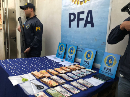 pfa.jfif