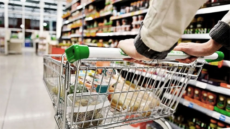 Advierten que el precio de productos básicos se disparó hasta un 334% 