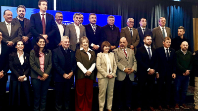 Matkovich firmó convenios claves con la ministra Patricia Bullrich