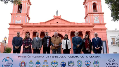 "Impulsamos políticas que mejoran la vida de nuestra gente", dijo Silvana Schneider