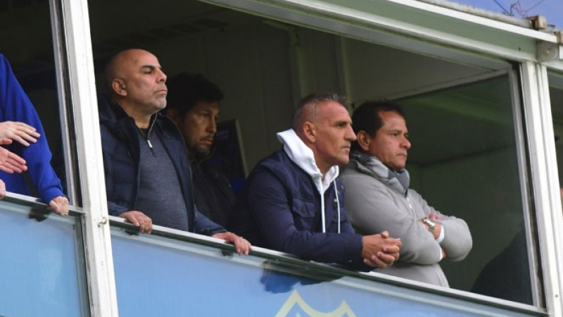 Riquelme disolvió el Consejo de Fútbol y Delgado quedará a cargo de la Secretaría Técnica