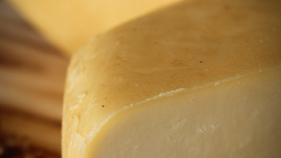 Brote de infecciones graves vinculado al consumo de queso criollo