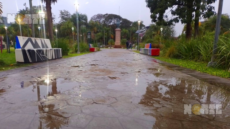 La tormenta de Santa Rosa llegó y amenaza con quedarse