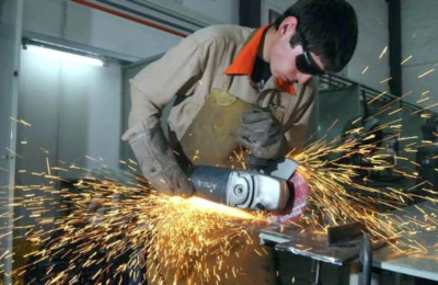 Kaston: "El declive es permanente pero el industrial sigue apostando al empleo"