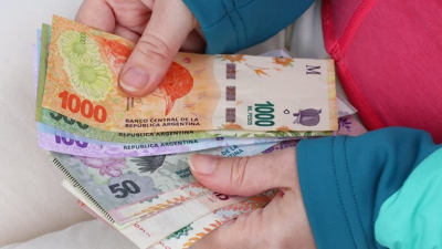 Comienza el pago para autoridades de mesa y delegados: dónde y cómo cobrar la compensación electoral