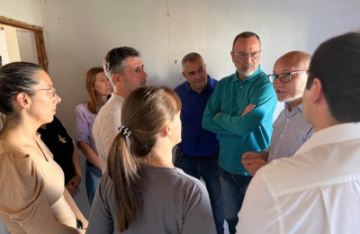 Gobierno reactiva obras en viviendas inconclusas en Puerto Tirol