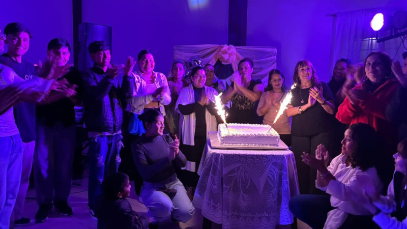 De las esquinas al corazón del pueblo: La Oma, 33 años de folclore y comunidad