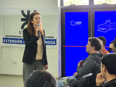 Una reunión de coordinación por la Tecnicatura Universitaria en Programación se realizó en el IPP.jpg
