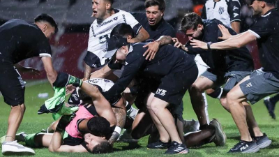Gimnasia de Mendoza derrotó a Deportivo Madryn en los penales y ascendió a Primera