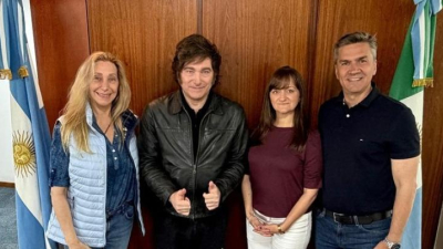 Alianza ratificada: Milei tuvo un cálido recibimiento de Zdero y Schneider