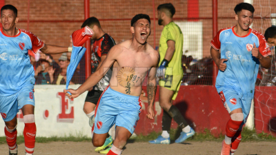 Estudiantes lo dio vuelta y se quedó con un partidazo ante Regional