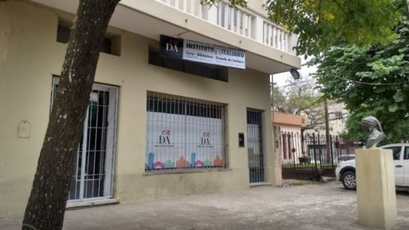 Círculo Italiano Dante Alighieri, La Dante