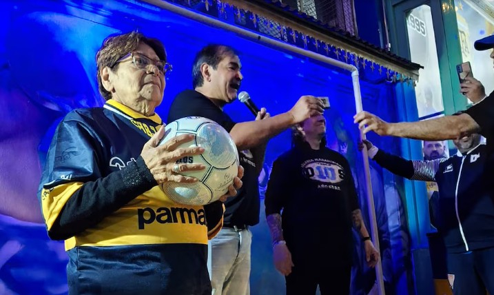 hermanas de Diego 1.jpg