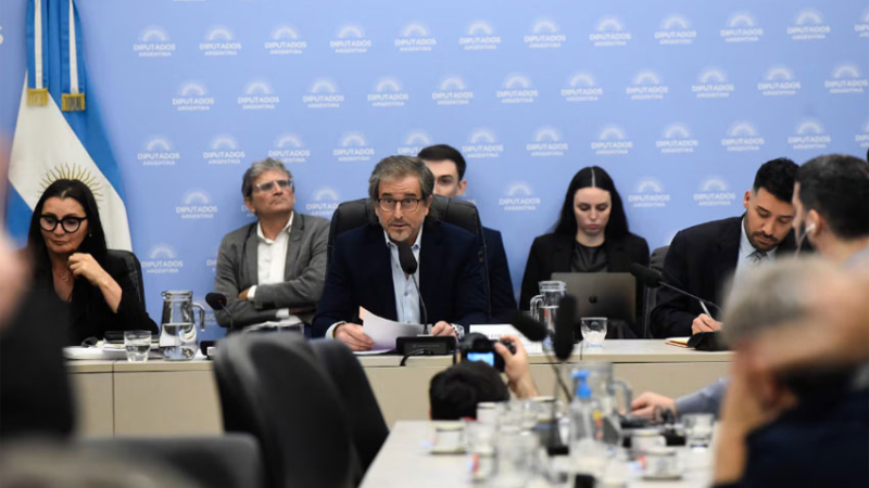 La oposición quiere firmar el dictamen del Presupuesto 2026