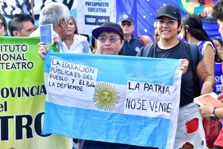 Contra-el-ajuste-del-Gobierno-nacional-(2).jpg