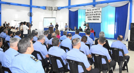 capacitacion-fuerzas-de-seguridad-(3).jpg