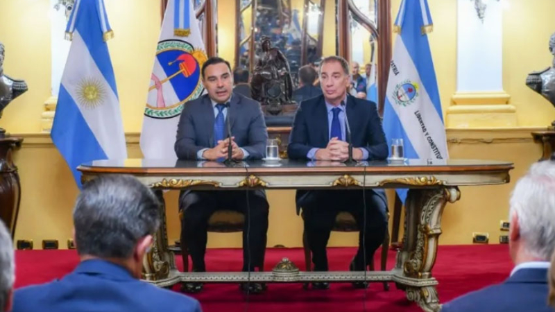 En Corrientes, Valdés y Santilli discutieron el presupuesto y la coparticipación