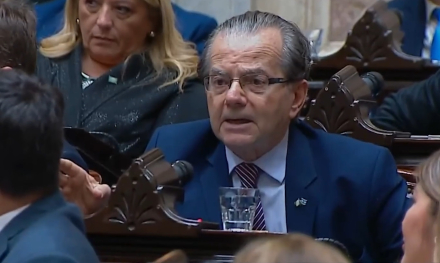 32. Contratapa.JPG