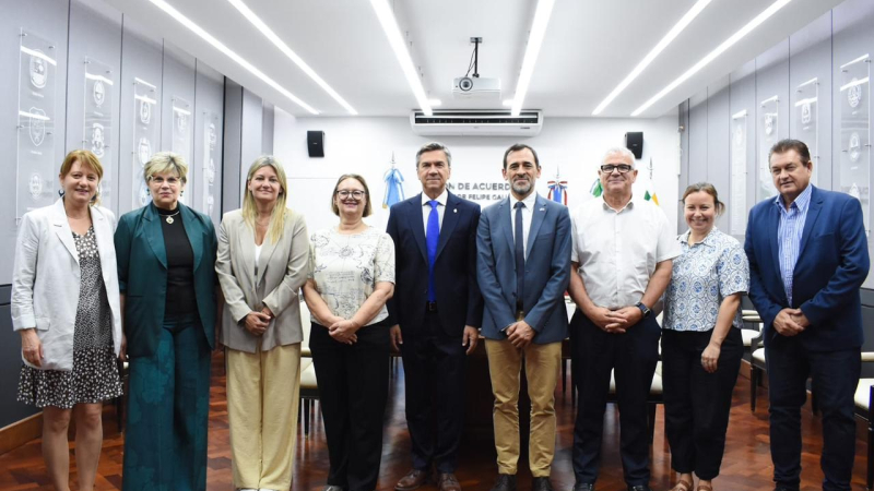 El Gobierno del Chaco avanza en un acuerdo de intercambio educativo con Francia