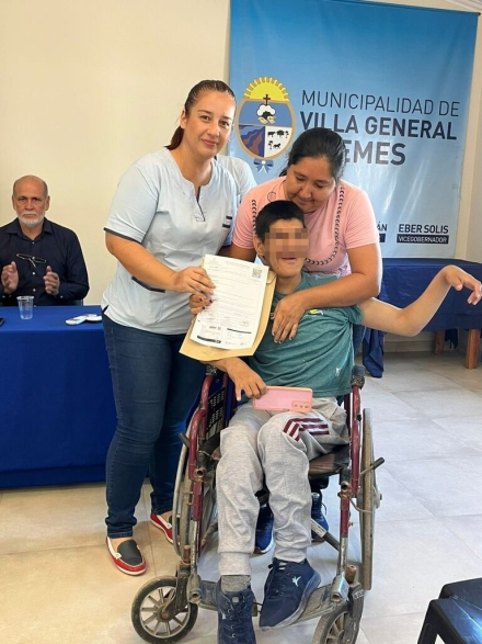 Entrega de CUD Villa General Güemes - Junta Evaluadora (5).jpg