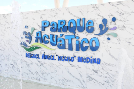 Parque Acuático de Las Lomitas.jpeg