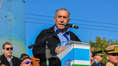 "Si se compra todo de afuera, el comercio y el trabajo local caen"