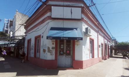 cafe.jpg