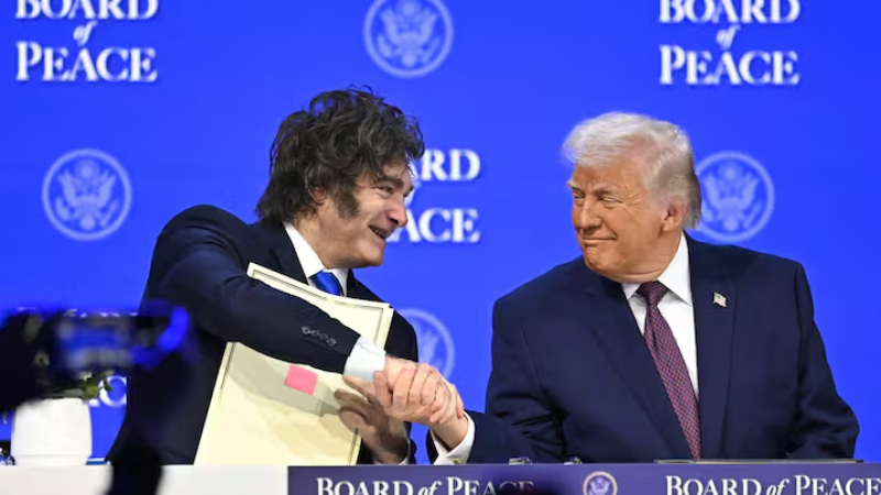 Milei firmó la integración de la Argentina al Consejo de Paz creado por Trump