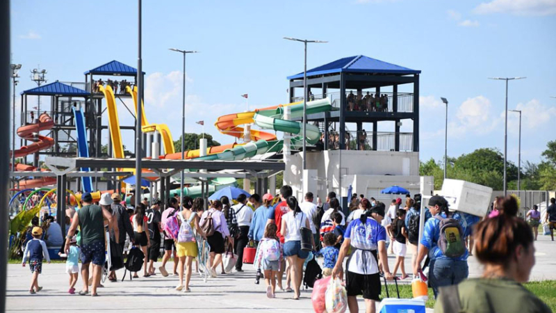 Récord en el Parque Acuático: 20.600 personas asistieron este domingo