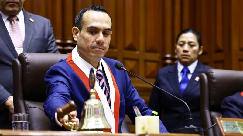 El Congreso peruano destituyó al presidente José Jerí