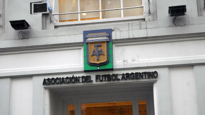 Los clubes de Primera convocaron a un paro durante cuatro días en defensa de la AFA