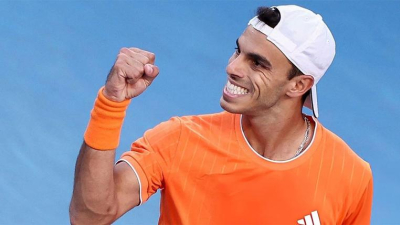Batacazo: Cerúndolo venció a Medvedev y clasificó a los octavos de final